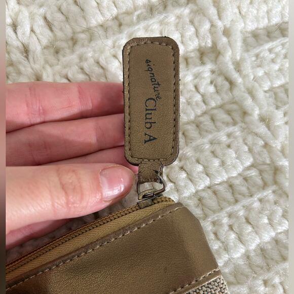 signature club A - beach tropical cosmetic bag- beaded - some wear - clutch - Picture 12 of 12